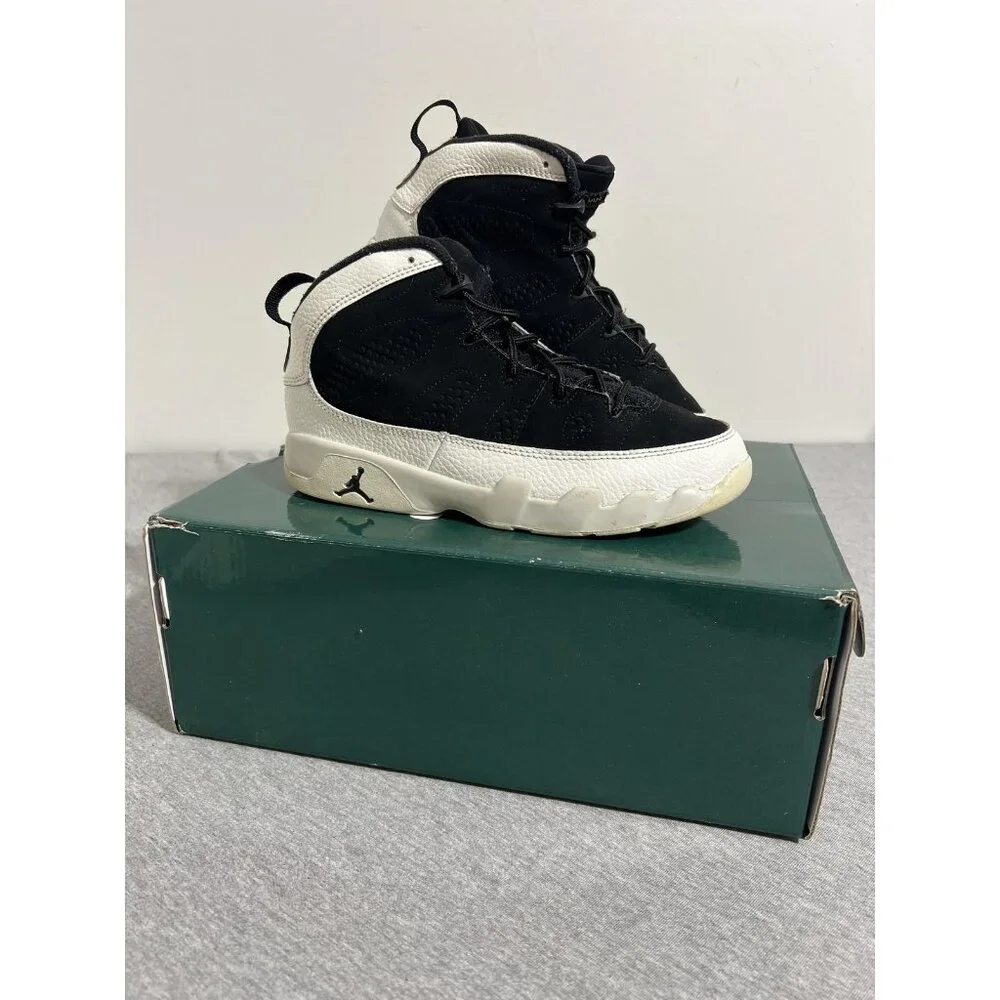 Nike Air Jordan 9 Retro Shoes Youth Size 3Y Black White Basketball GS 401811-021